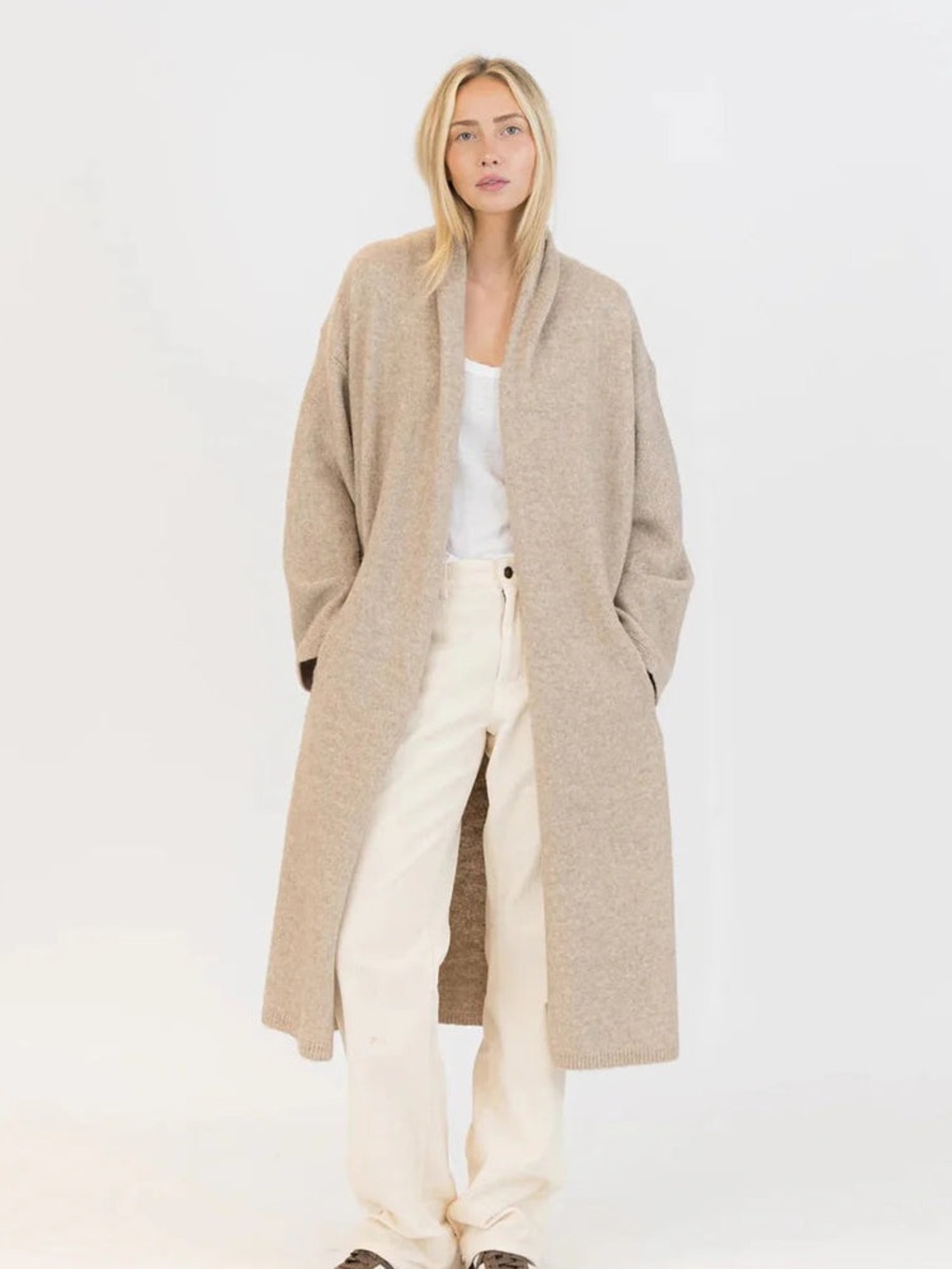 Lyla & Luxe Women’s Hugh Sweater Coat in Beige - Size XS - Like New